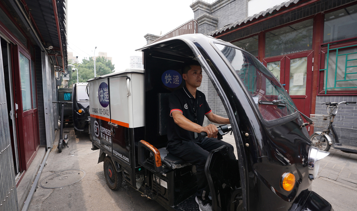 回訪“習(xí)近平與一線職工朋友們”的故事｜“總書記夸贊我們像勤勞的小蜜蜂”