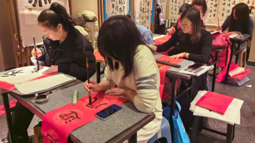 公益普惠課點亮職工業(yè)余生活