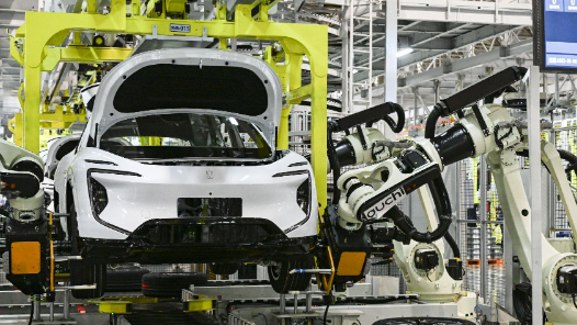 整車企業(yè)2025年年報(bào)陸續(xù)發(fā)布：兩巨頭營(yíng)收超3000億元 新勢(shì)力迎階段性盈利