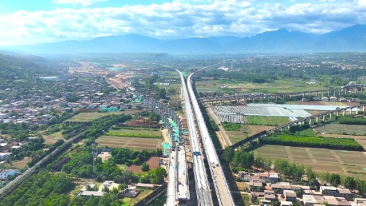 我國西北地區(qū)最大“高鐵4S店”完成靜態(tài)驗(yàn)收