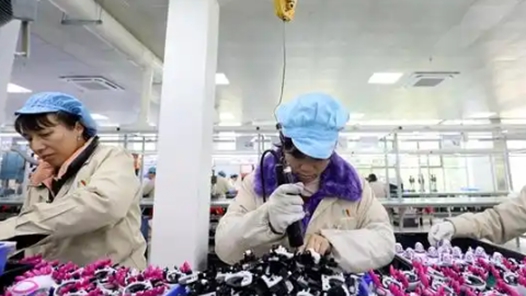 瞄準(zhǔn)市場需要 加工文創(chuàng)產(chǎn)品