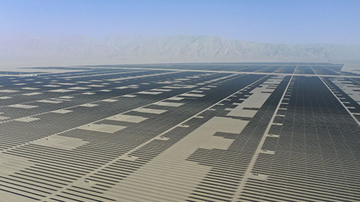 因地制宜發(fā)展新質(zhì)生產(chǎn)力｜裝機(jī)規(guī)模超1.6億千瓦！新疆新能源產(chǎn)業(yè)活力迸發(fā)