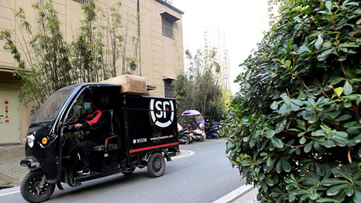 研讀《習(xí)近平與一線職工朋友們》·踐行囑托 一線回響｜牢記總書記囑托 竭誠服務(wù)職工