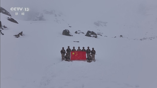 海拔5000米巡邏路 在雪海云天為祖國守防
