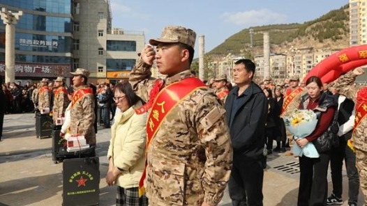 為戰(zhàn)場選精兵