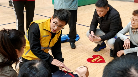 護航“五一”旅游高峰 吉林省開展導(dǎo)游急救安全專項培訓(xùn)