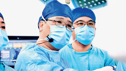 尹新民：毫厘之間，生死之上