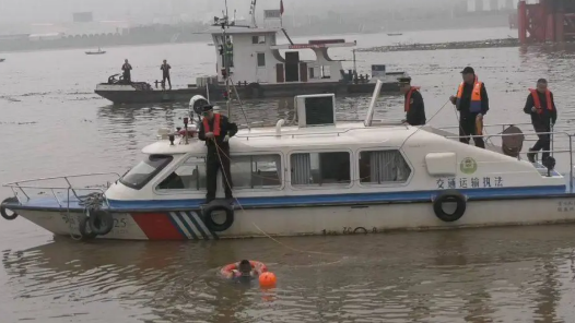 實(shí)戰(zhàn)演練！筑牢雨季防汛安全防線